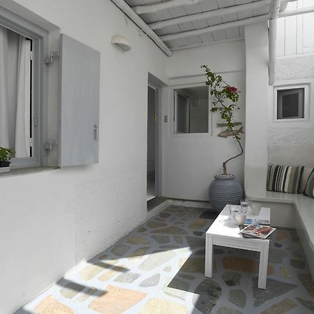 Lucas Rooms Tinos Exterior photo