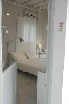 Lucas Rooms Tinos Exterior photo